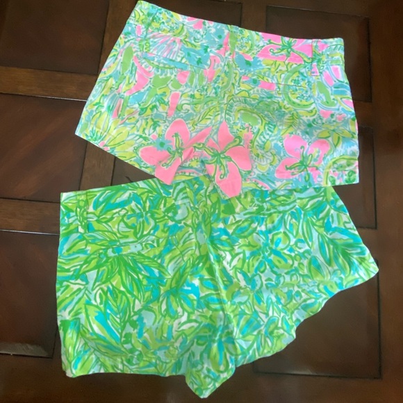 2 Lilly Pulitzer Walsh Shorts. Size 4 - Picture 1 of 9